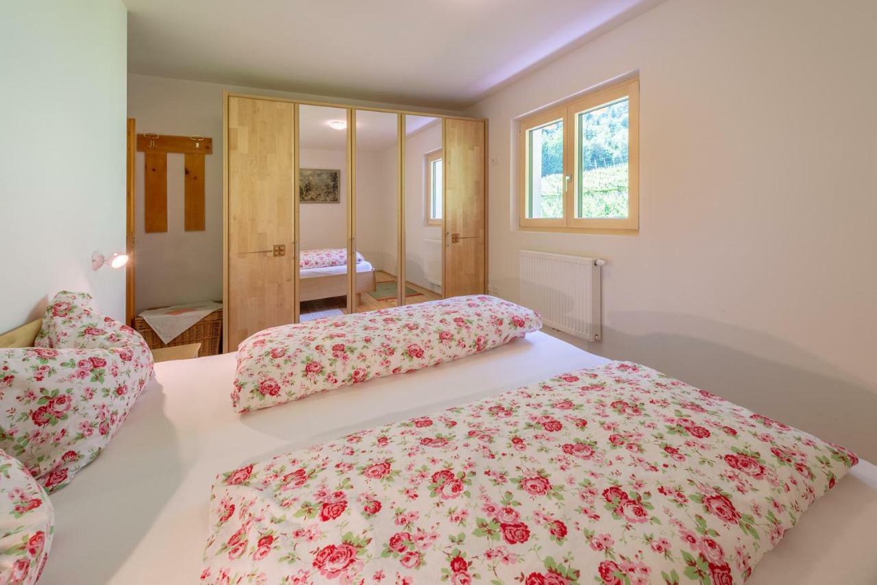 Haus Marlene Apartment Caldaro Luaran gambar
